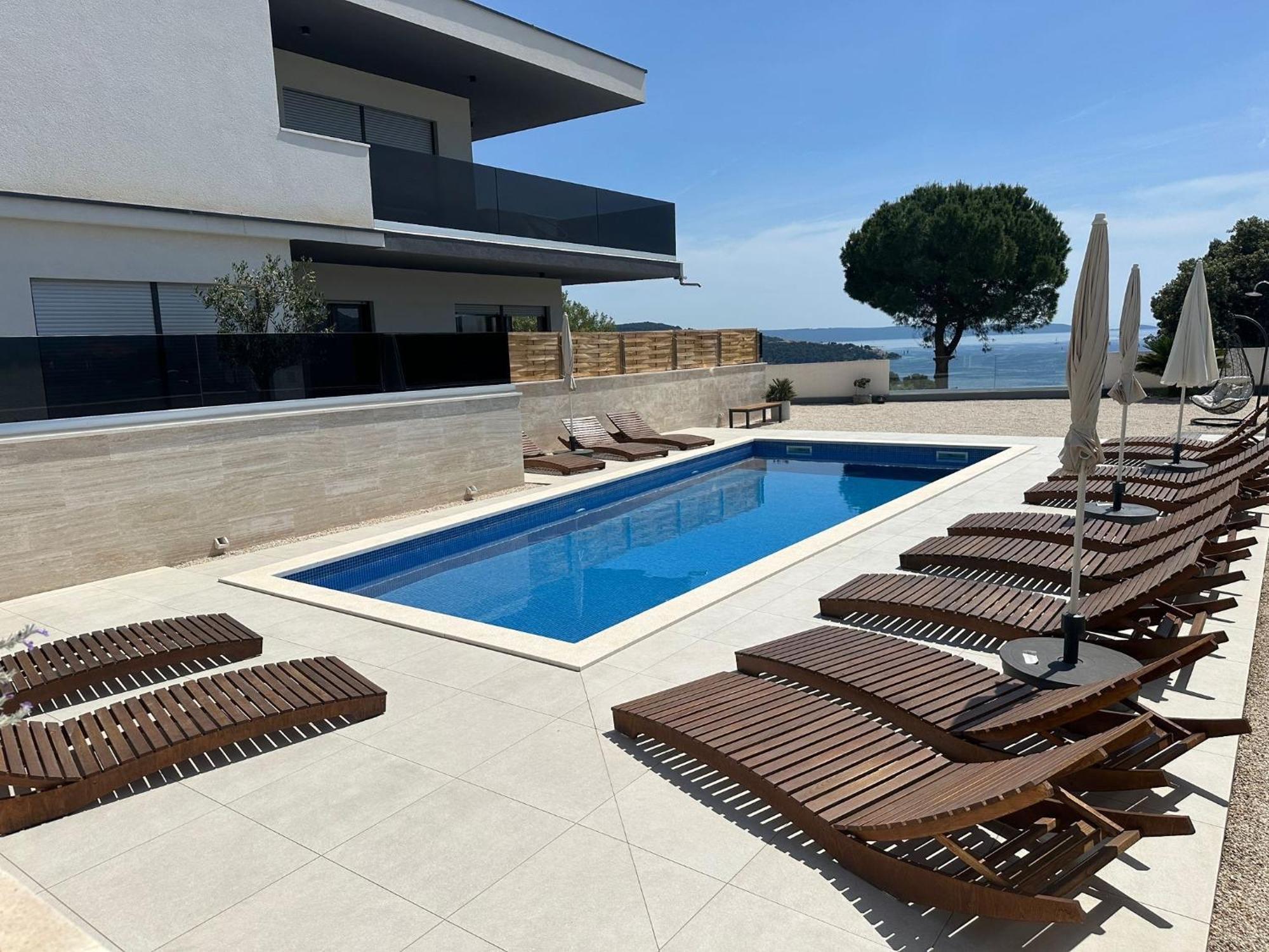 Villa Helena โตรกีร์ ภายนอก รูปภาพ